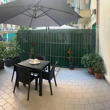 Summer Time Apartment